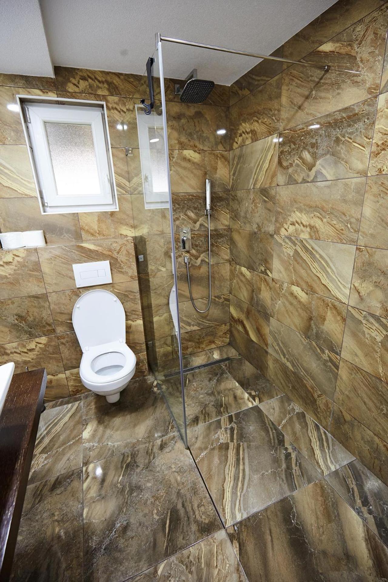 Apartment Azulmburgo Vrnjačka Banja Esterno foto